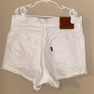 Levi’s white 501 shorts